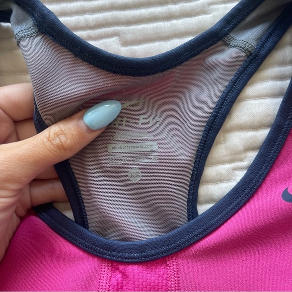 Nike Neon Pink Running Tank - Picture 4 of 6